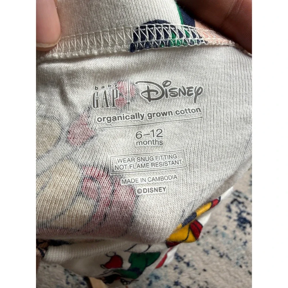 GAP x Disney Baby Christmas Pajamas 6-12 Months Mickey Mouse Pluto Holiday Set